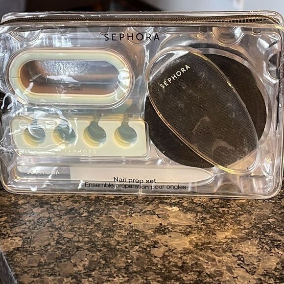 Sephora 8 piece nail prep kit with glass file, glass pedi file, toe separators + - Picture 3 of 4